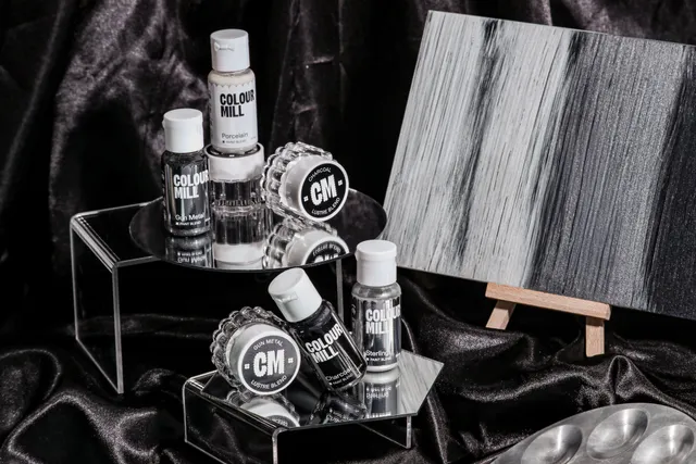 colour-mill-paint-blend-colorant-charcoal-m-tallique image 1