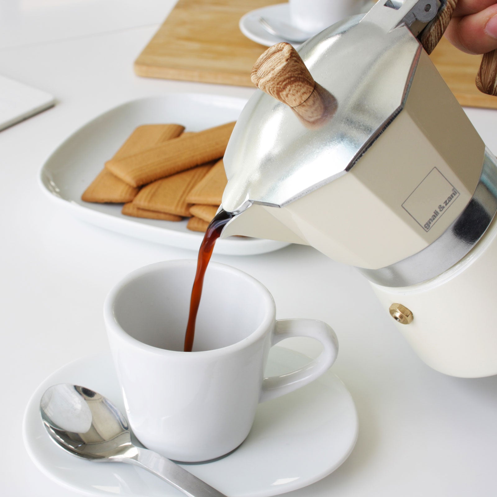 gnali-zani-venezia-cafeti-re-italienne-3-tasses-cr-me-induction image 6