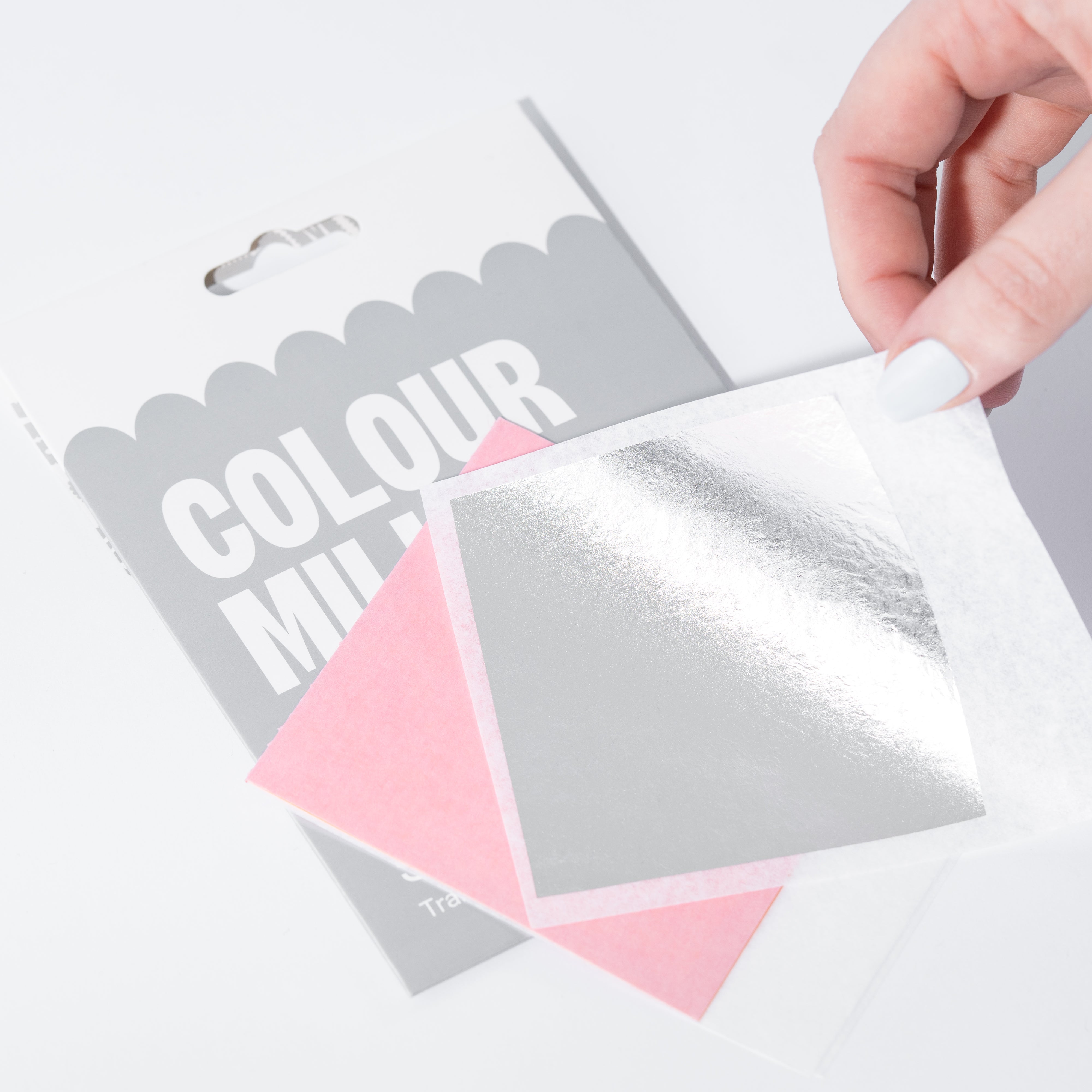 colour-mill-decorating-tools-silver-leaf-feuille-argent-5-feuilles image 5