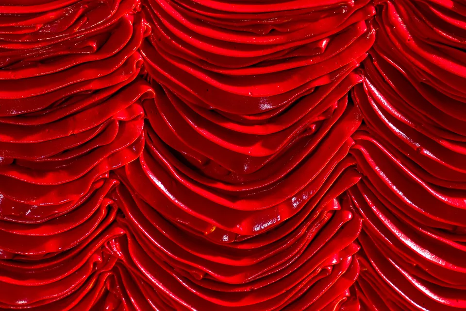 colour-mill-gloss-frost-red-gla-age-rouge-1l image 1