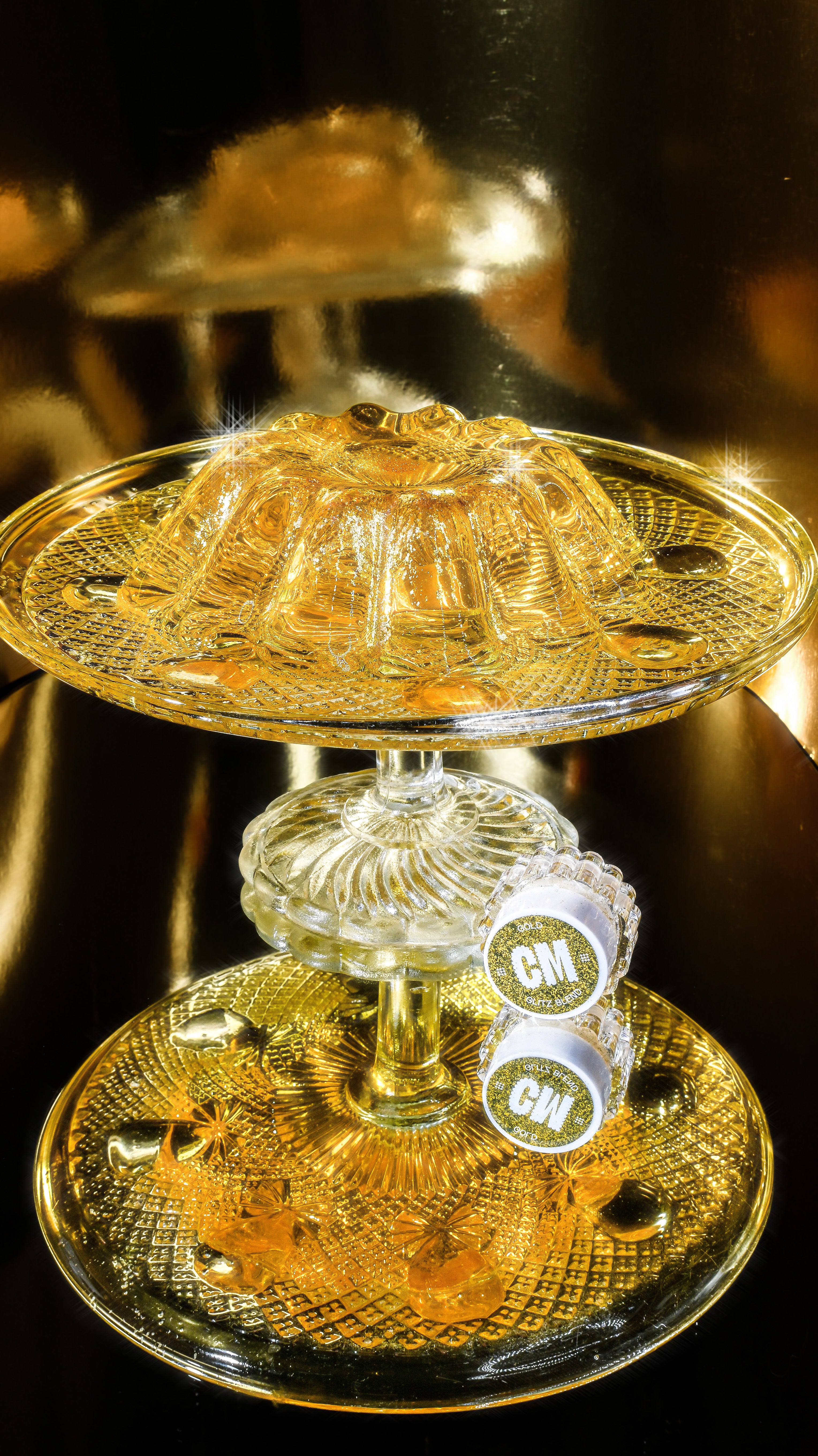 colour-mill-glitz-blend-poudre-dor-e-gold-pot-10-ml image 1