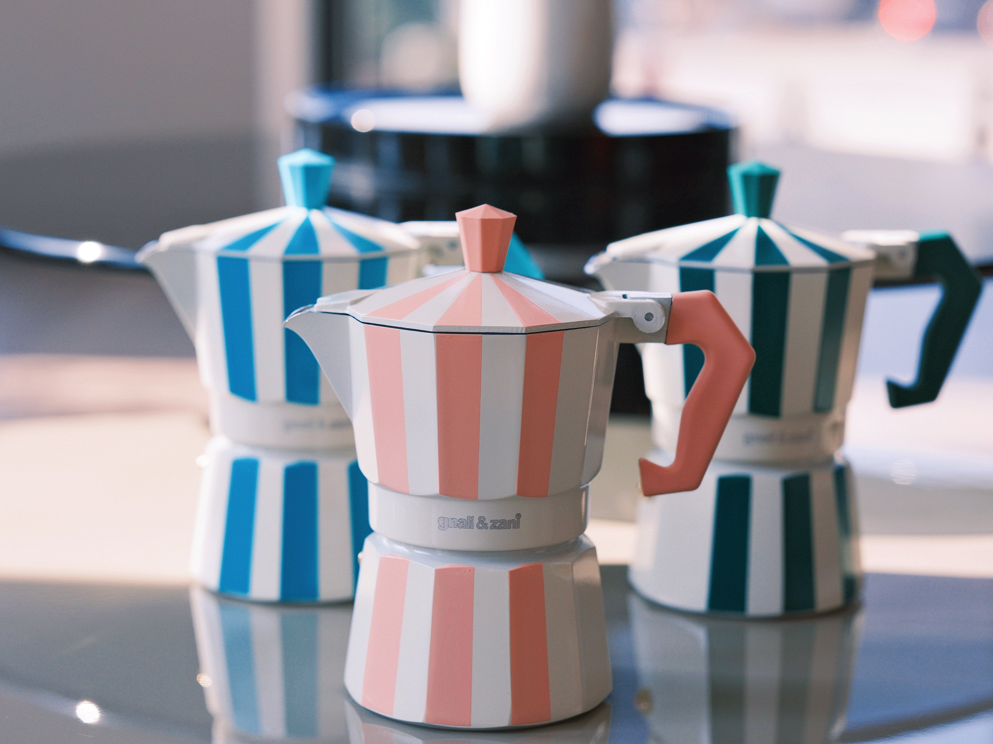 gnali-zani-brasil-cafeti-re-italienne-6-tasses-vert-rayures image 3