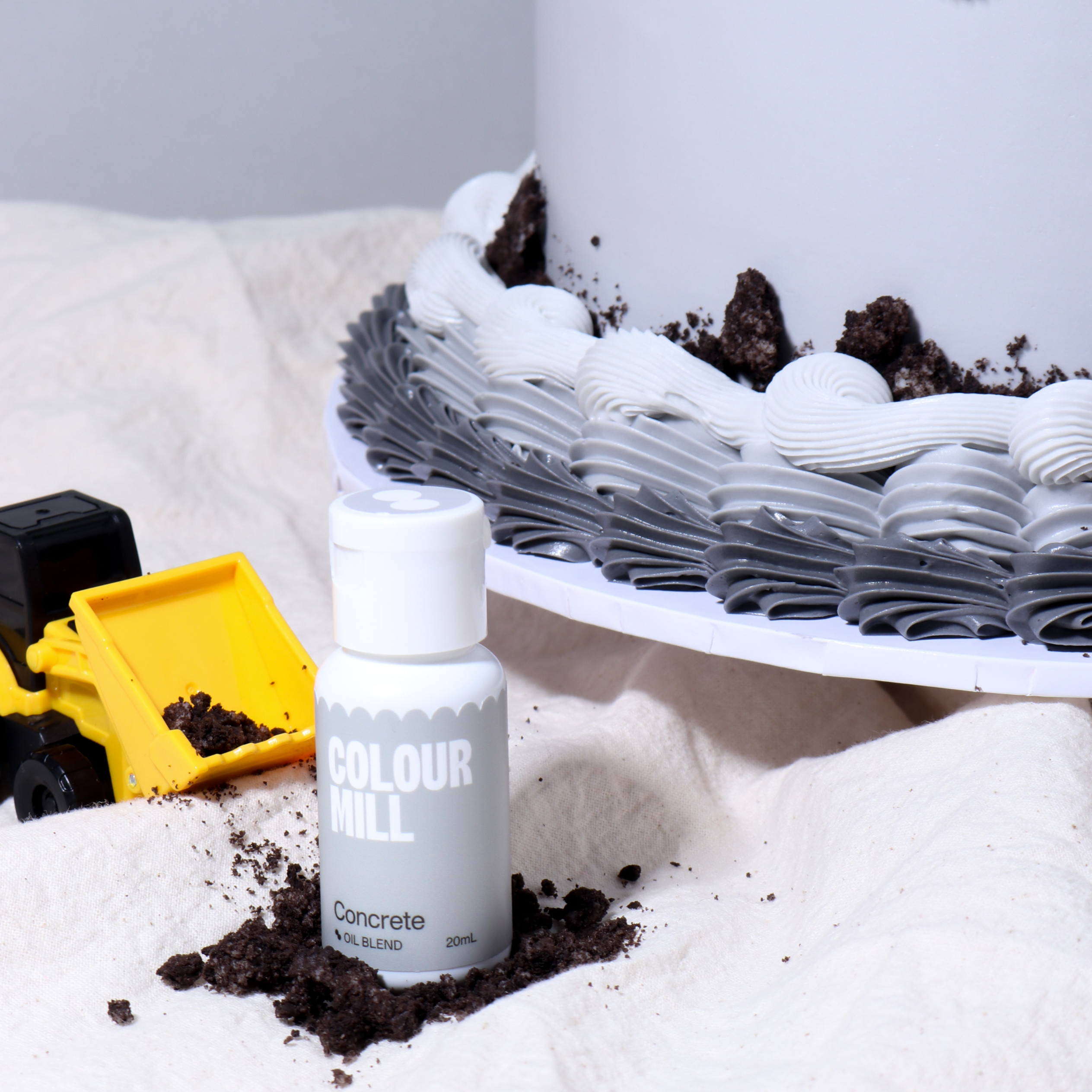 colour-mill-oil-blend-concrete-colorant-alimentaire-gris-b-ton-chocolat image 1