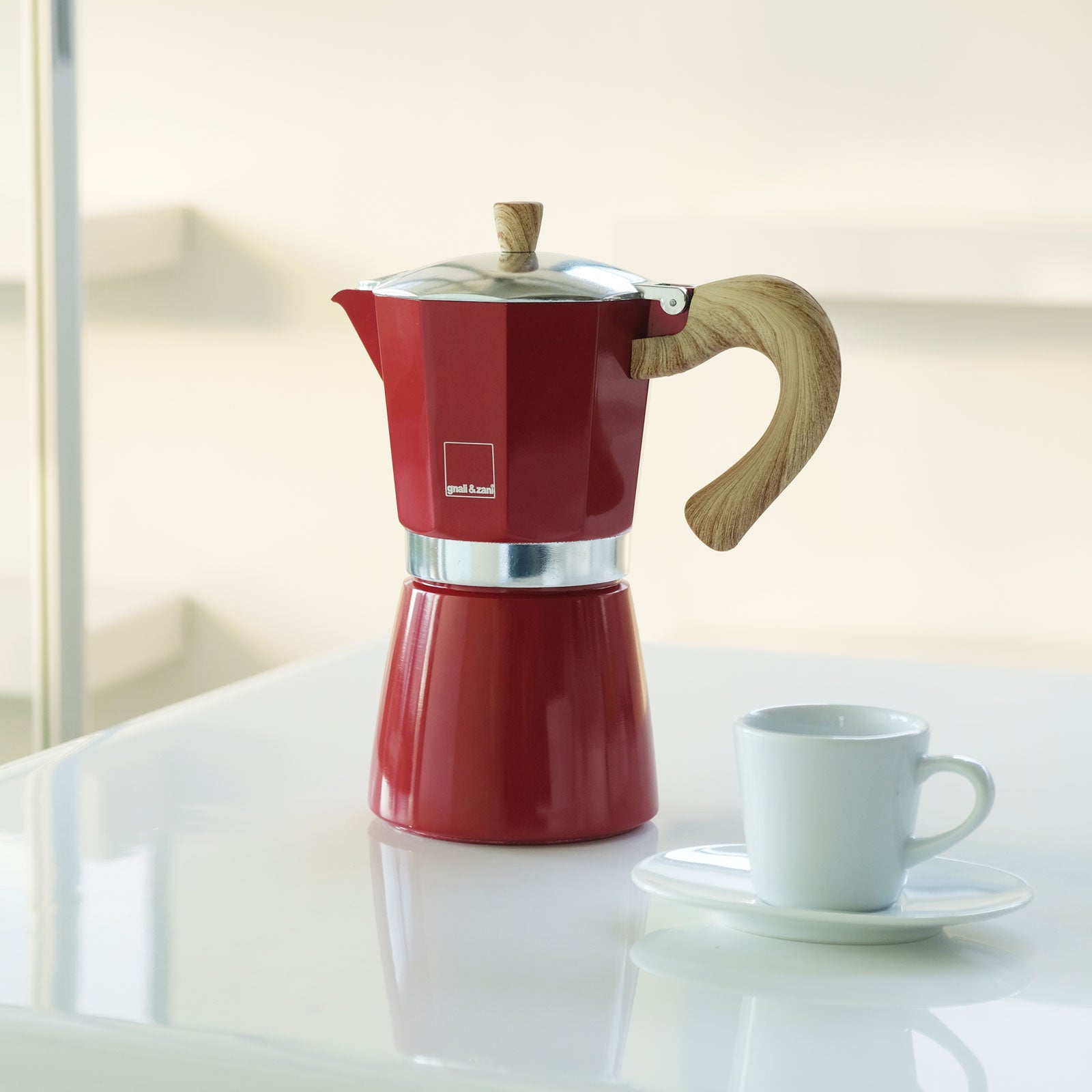 gnali-zani-venezia-cafeti-re-italienne-rouge-6-tasses-induction image 5