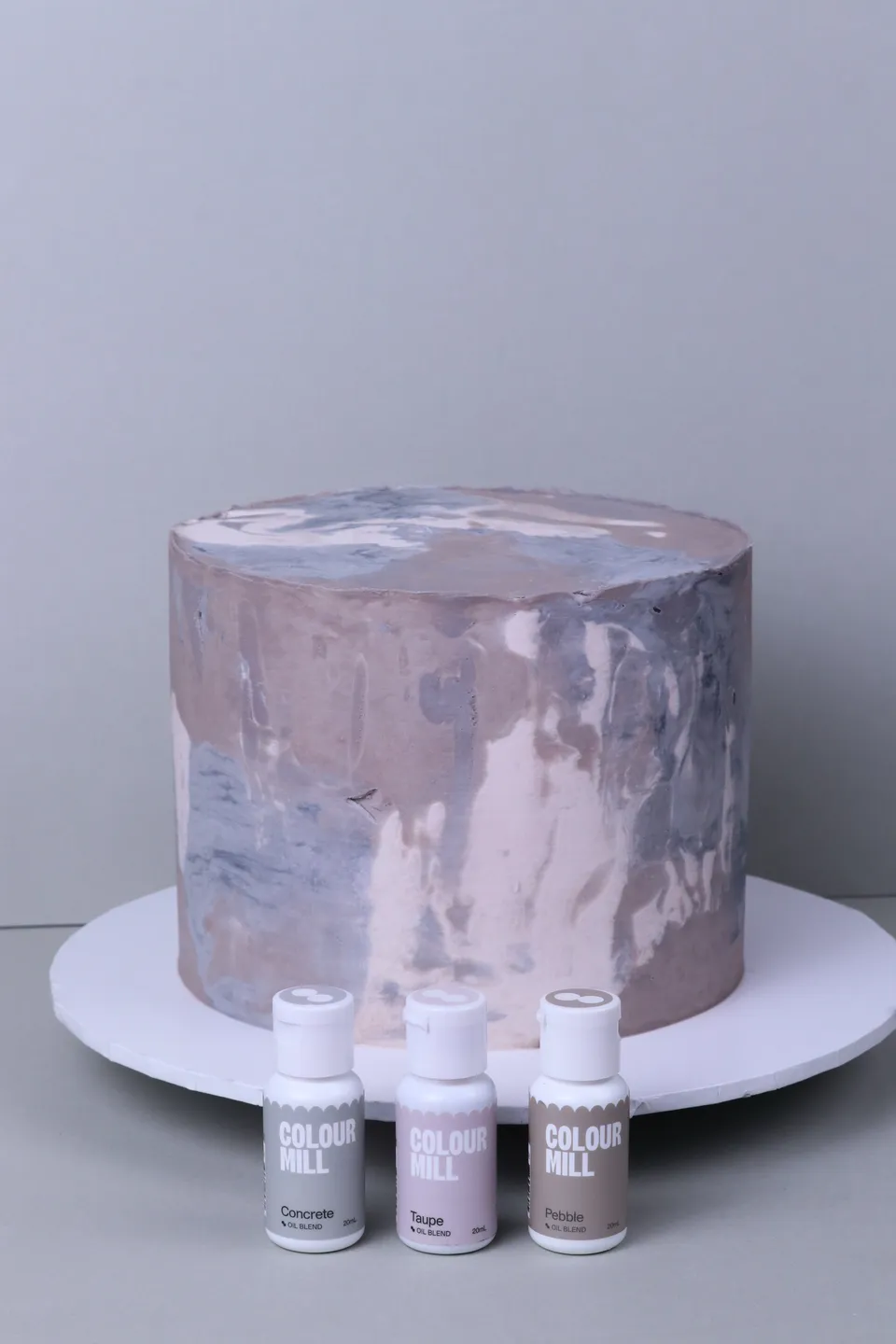 colour-mill-taupe-oil-blend-colorant-alimentaire-greige image 1