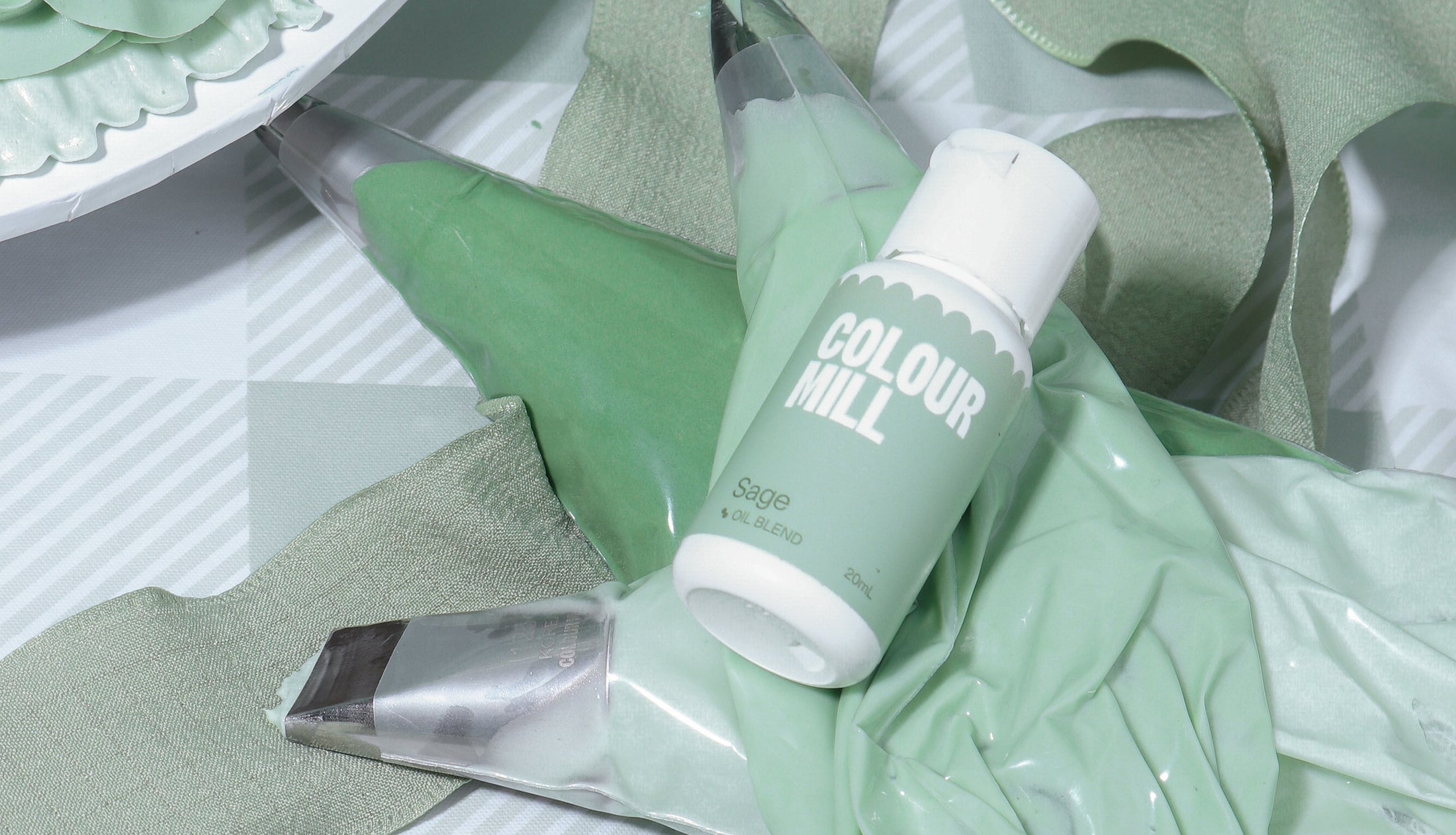 colour-mill-oil-blend-sage-colorant-alimentaire-vert-sauge-20-ml image 5