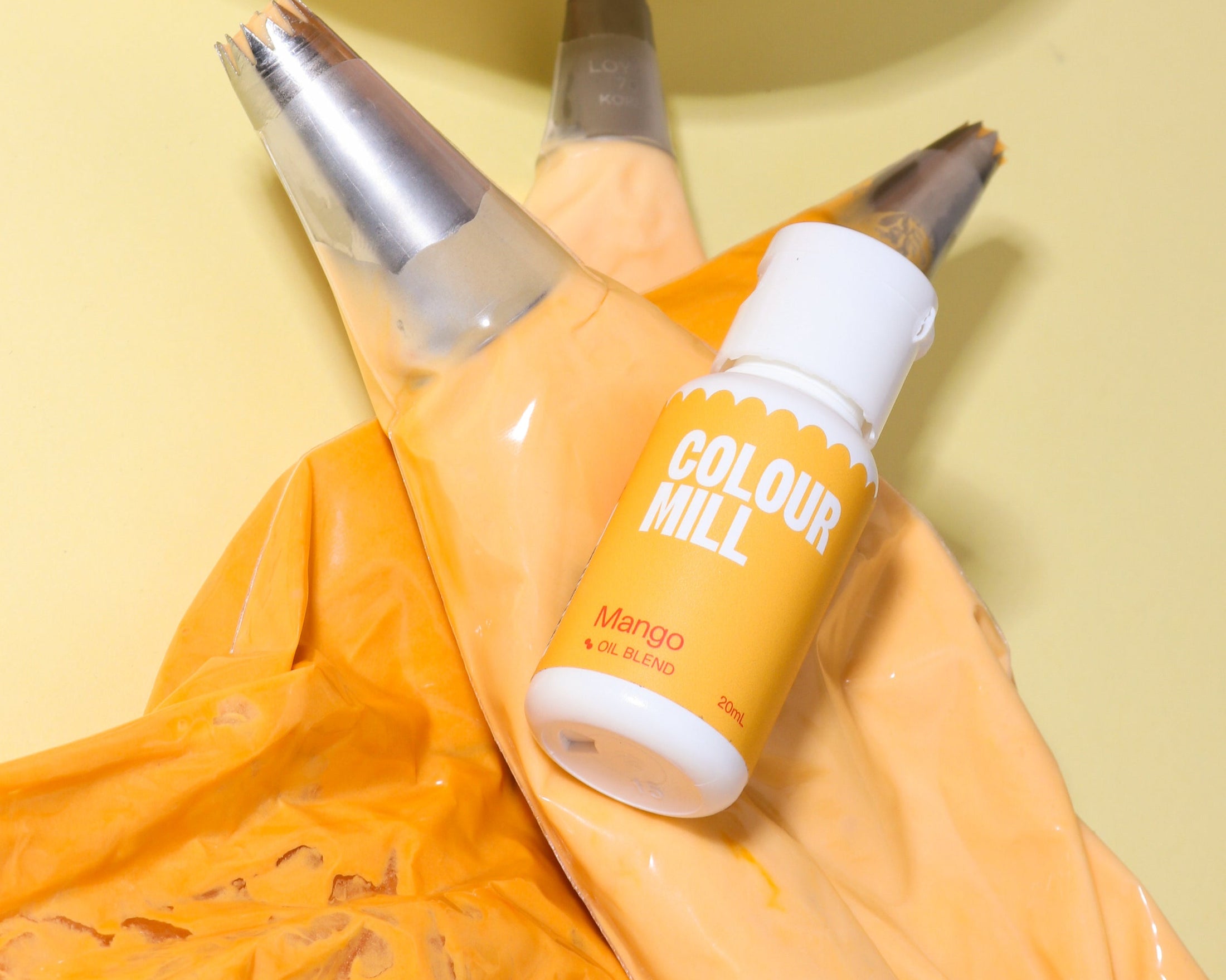 colour-mill-oil-blend-mango-colorant-mangue-orange image 5