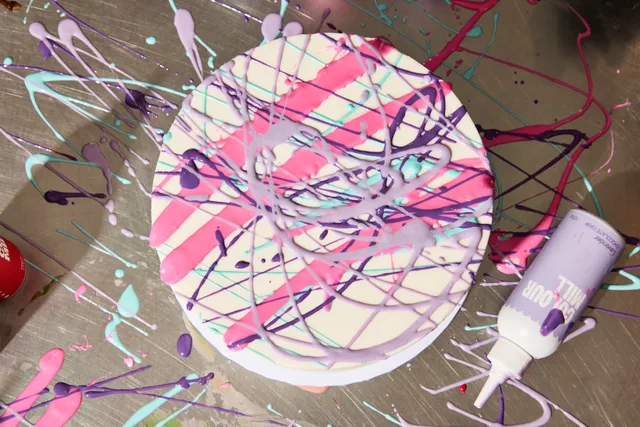 colour-mill-chocolate-drip-lavender-gla-age-drip-violet image 1
