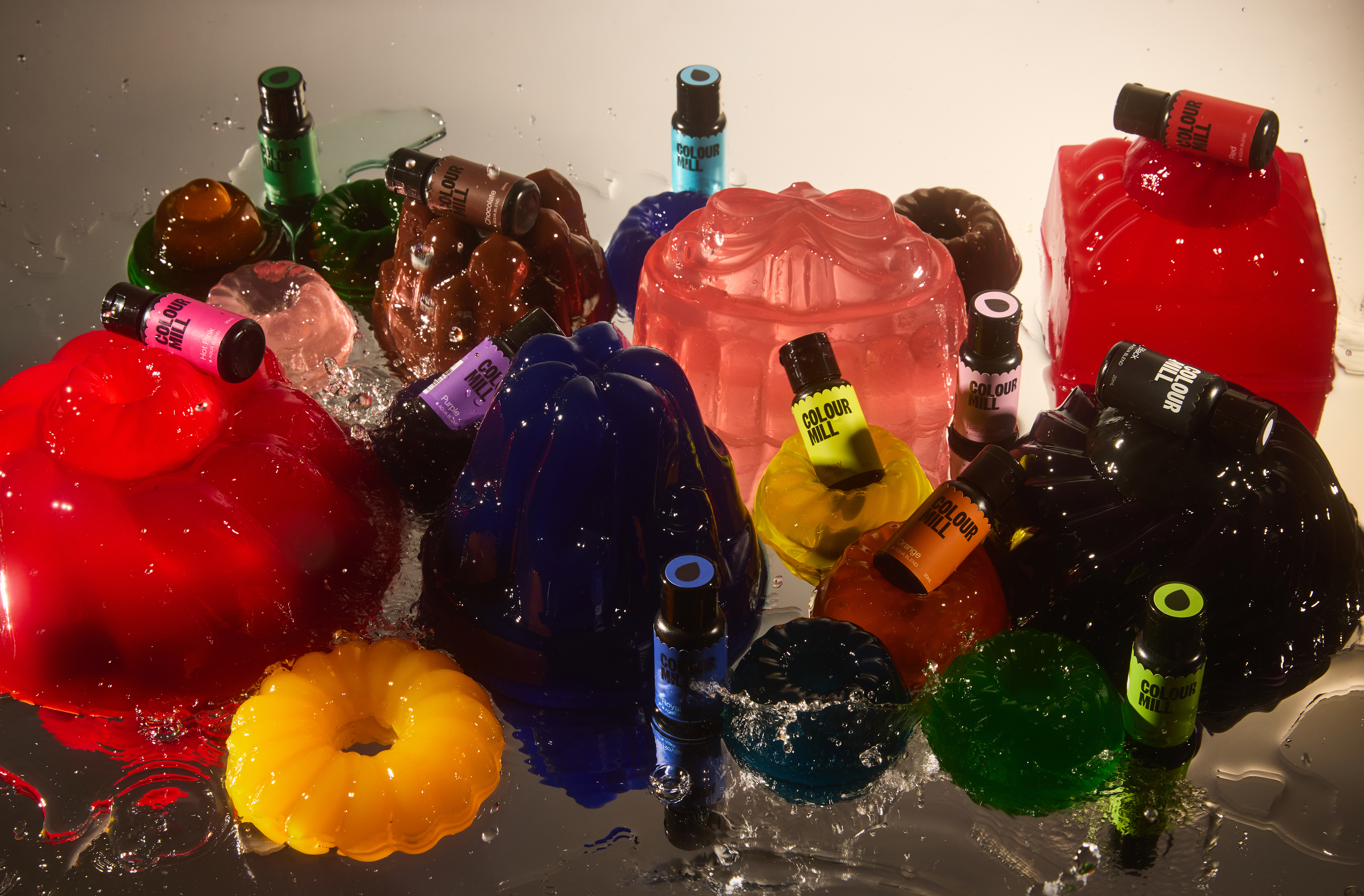 colour-mill-packs-kickstarter-aqua-blend-12-colorants image 2