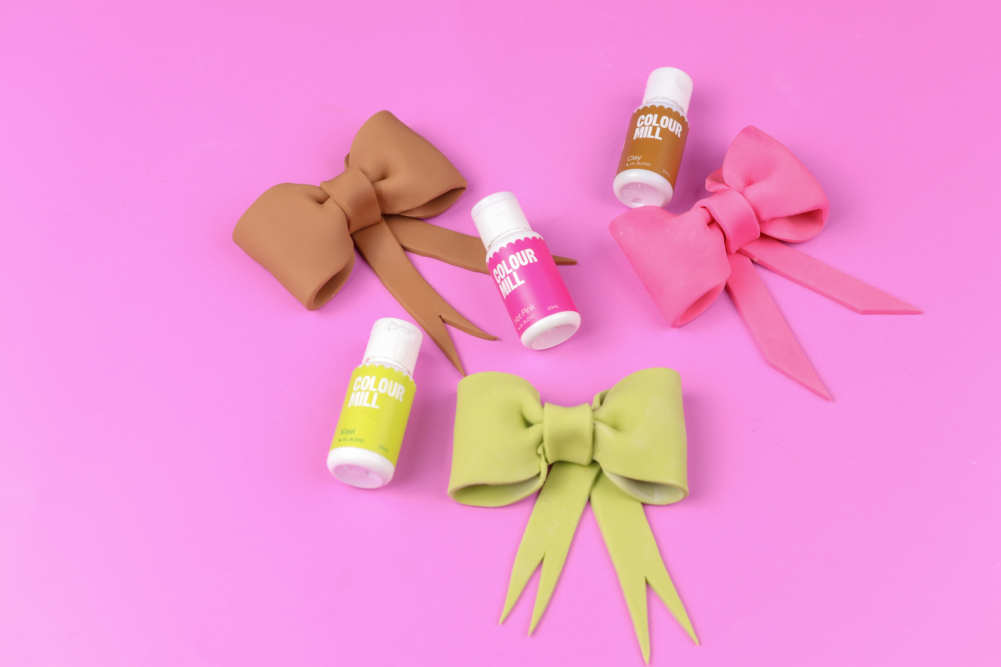 colour-mill-packs-trio-colorants-hot-pink-kiwi-clay image 1