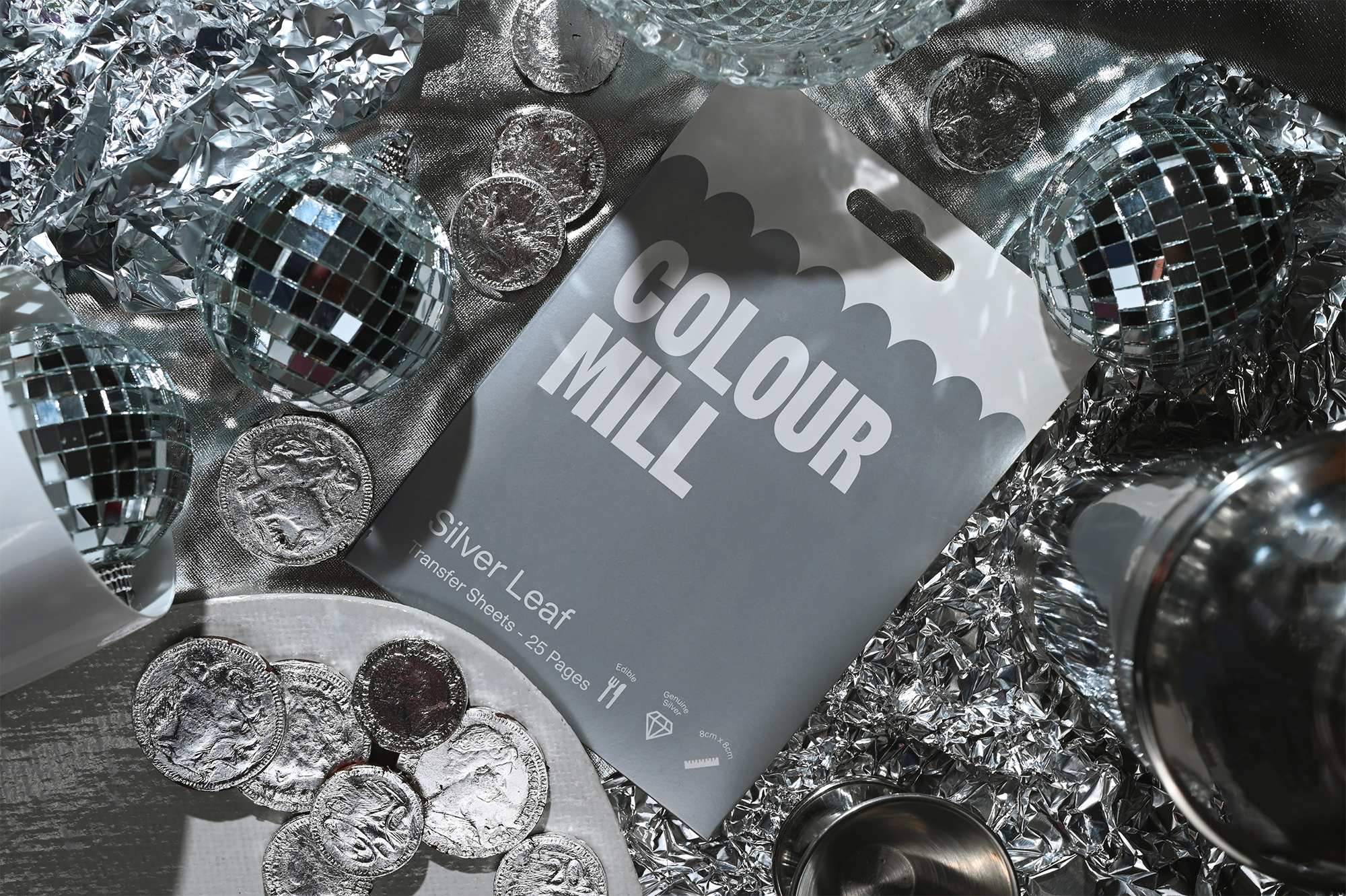 colour-mill-decorating-tools-silver-leaf-feuille-argent-5-feuilles image 2