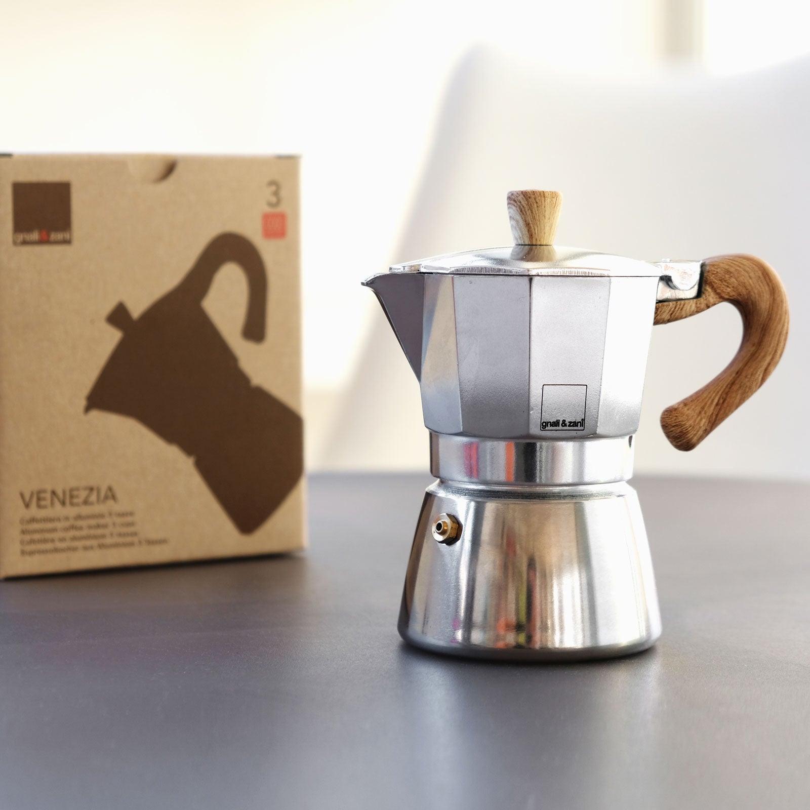 gnali-zani-venezia-cafeti-re-italienne-alu-6-tasses-induction image 5